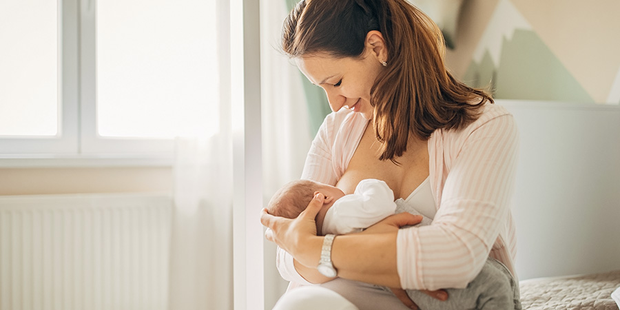 Amamentação é proteção contra câncer de mama